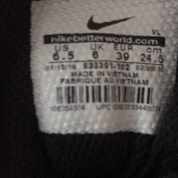 Nike Soccer cleats - Picture 4 of 4